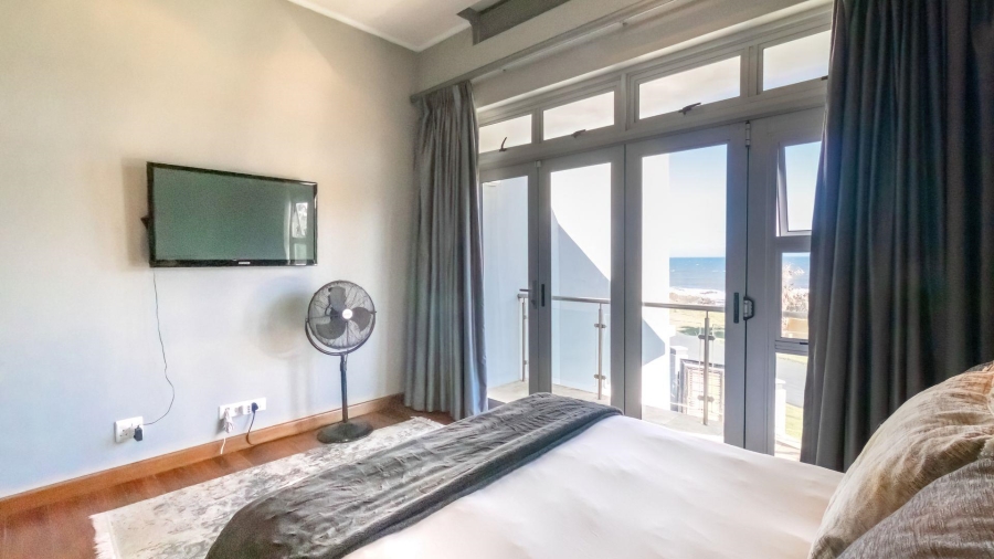 5 Bedroom Property for Sale in Gonubie Eastern Cape